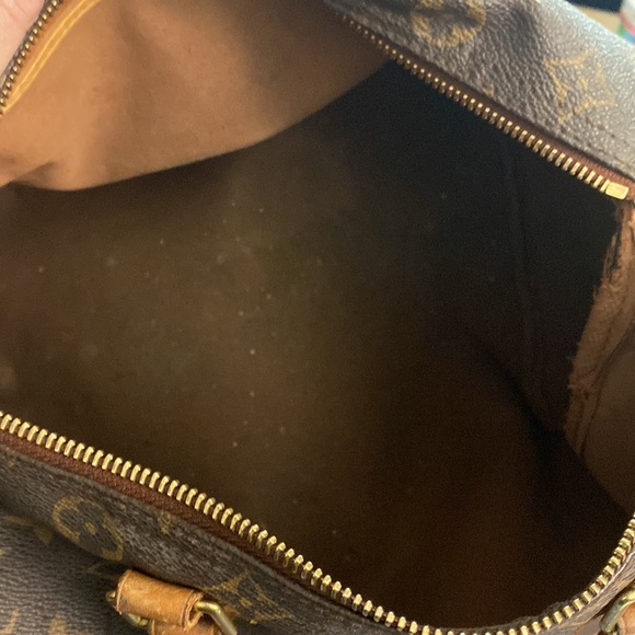 Authentic Louis Vuitton speedy 30 - Picture 12 of 15